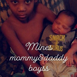 Meet your Posher, Kiki edwards